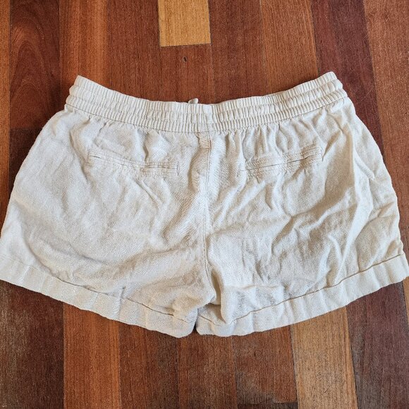 Old Navy Cream Linen Blend Elastic Waist Shorts Size Medium - Picture 8 of 9